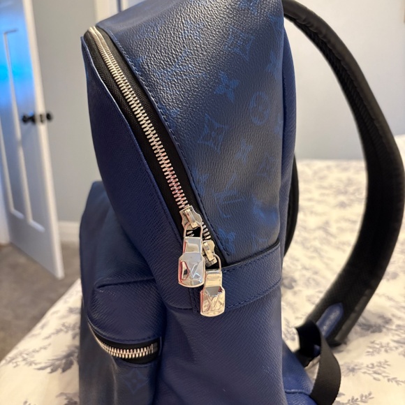 Louis Vuitton Back Pack - Picture 3 of 5